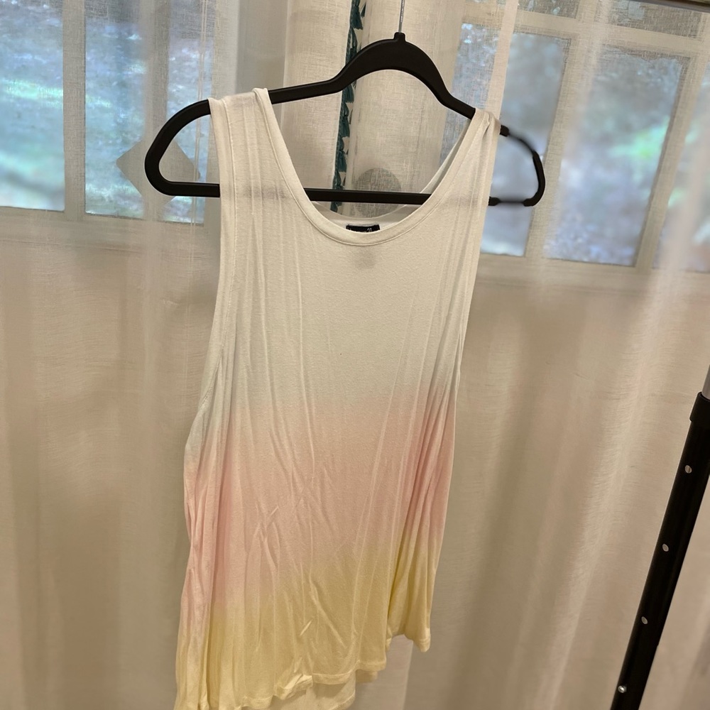 Rainbow rayon medium tank